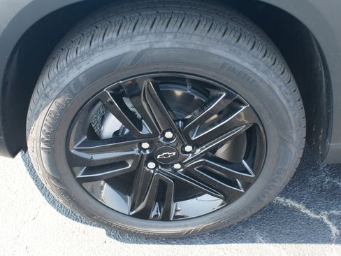 Used 2026 Chevrolet Trax ACTIV w/ Driver Confidence Package FWD image 25