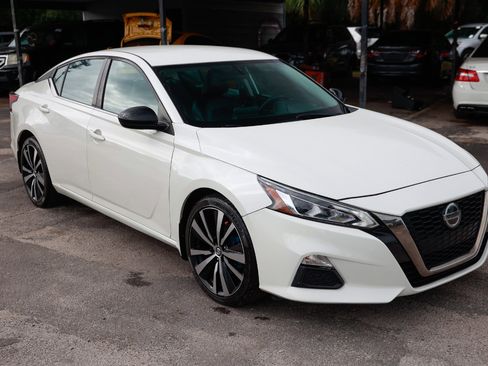 Used 2019 Nissan Altima 2.5 SR image 15