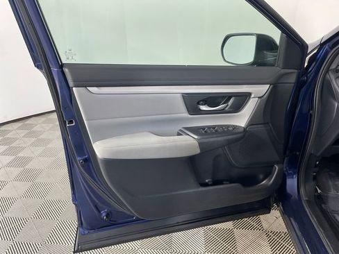 Used 2018 Honda CR-V LX image 16