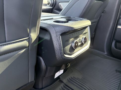 New 2026 Ford Expedition Active AWD/4WD image 20