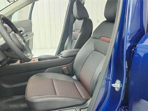 New 2025 Nissan Kicks SR image 19