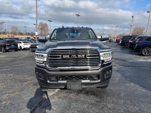 Used 2021 RAM 2500 Laramie w/ Body Color Bumper Group image 8