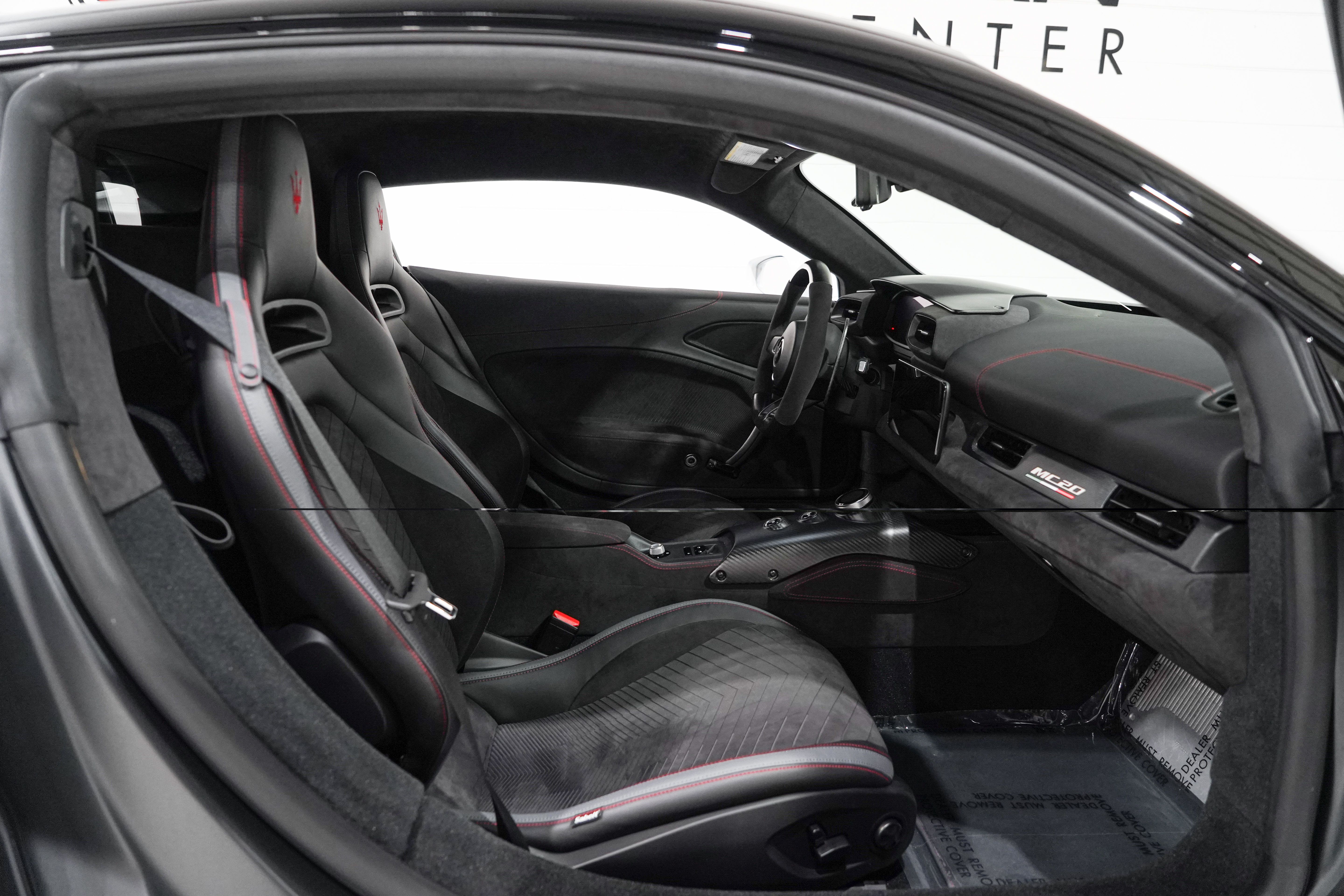 Used 2023 Maserati MC20 Coupe RWD image 18