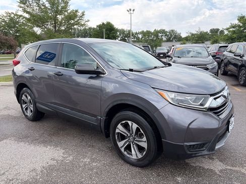 Used 2017 Honda CR-V LX image 3
