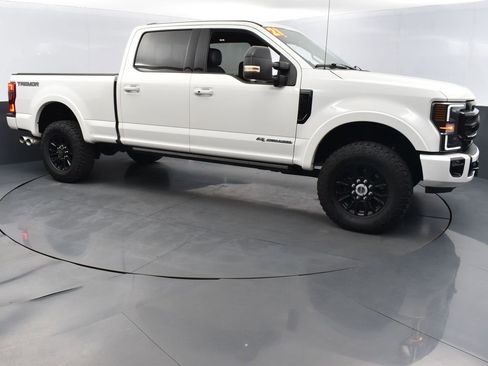 Used 2021 Ford F250 Lariat image 3