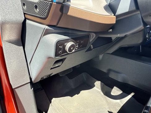 Certified 2023 Ford Bronco Outer Banks AWD/4WD image 25