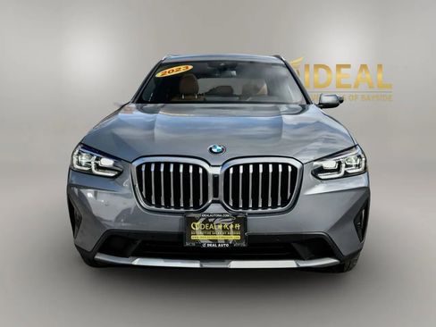 Used 2023 BMW X3 xDrive30i w/ Premium Package image 2