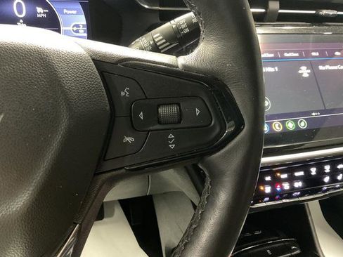 Used 2023 Chevrolet Bolt EUV LT w/ Comfort Package image 22