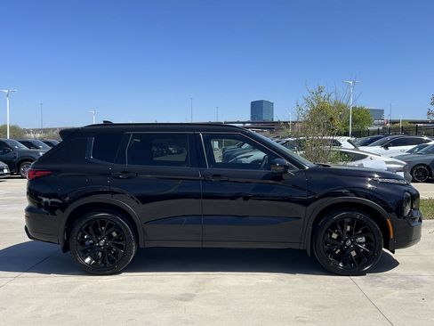 New 2026 Nissan Rogue Platinum AWD/4WD image 3
