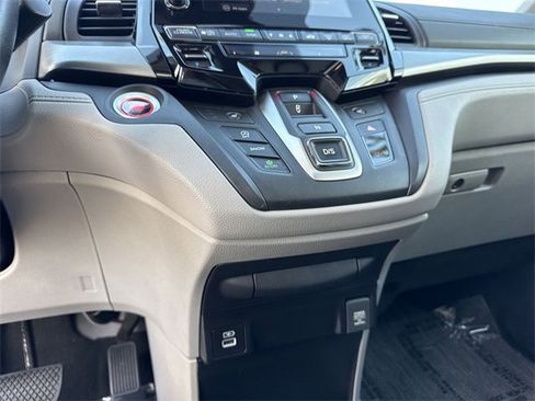 Used 2022 Honda Odyssey EX-L image 21