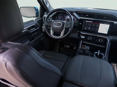 Used 2025 GMC Sierra 1500 Denali image 29