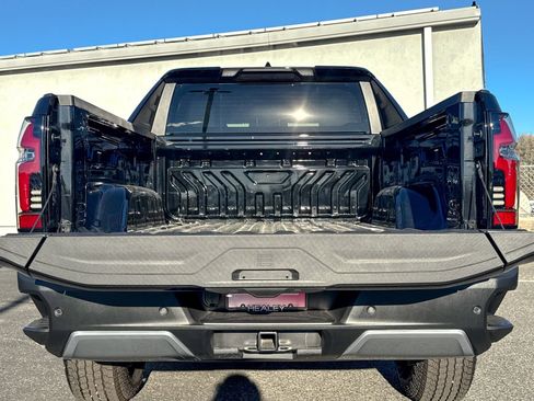 New 2026 Chevrolet Silverado EV Trail Boss w/ Plus Package image 14