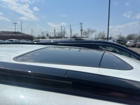 Used 2023 Toyota RAV4 Limited w/ Limited Grade Weather Package image 5