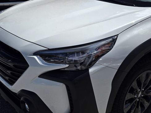 Certified 2025 Subaru Outback Onyx Edition image 6