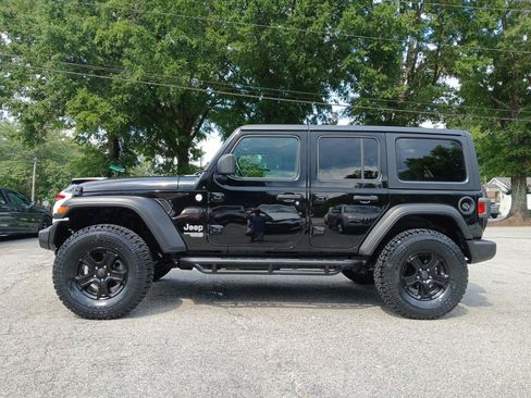 Used 2020 Jeep Wrangler Unlimited Sport S AWD/4WD image 1