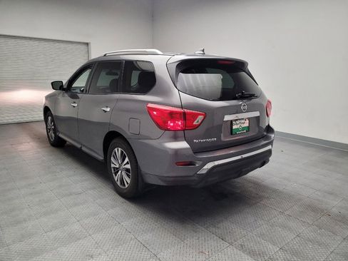 Used 2019 Nissan Pathfinder S FWD image 5