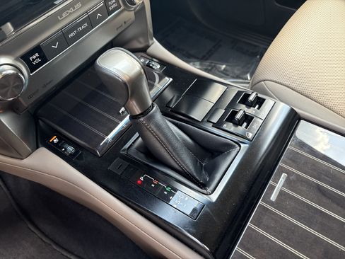 Used 2021 Lexus GX 460 Premium w/ Premium Package AWD/4WD image 26