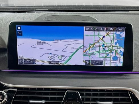 Used 2022 BMW 530e w/ Executive Package image 16