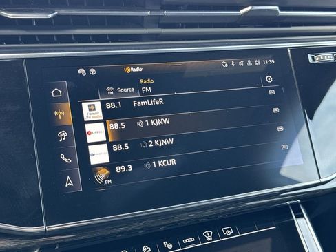 Certified 2025 Audi Q8 Prestige w/ Prestige Package image 16