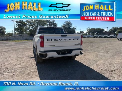 Used 2023 Chevrolet Silverado 1500 High Country w/ Technology Package AWD/4WD image 12