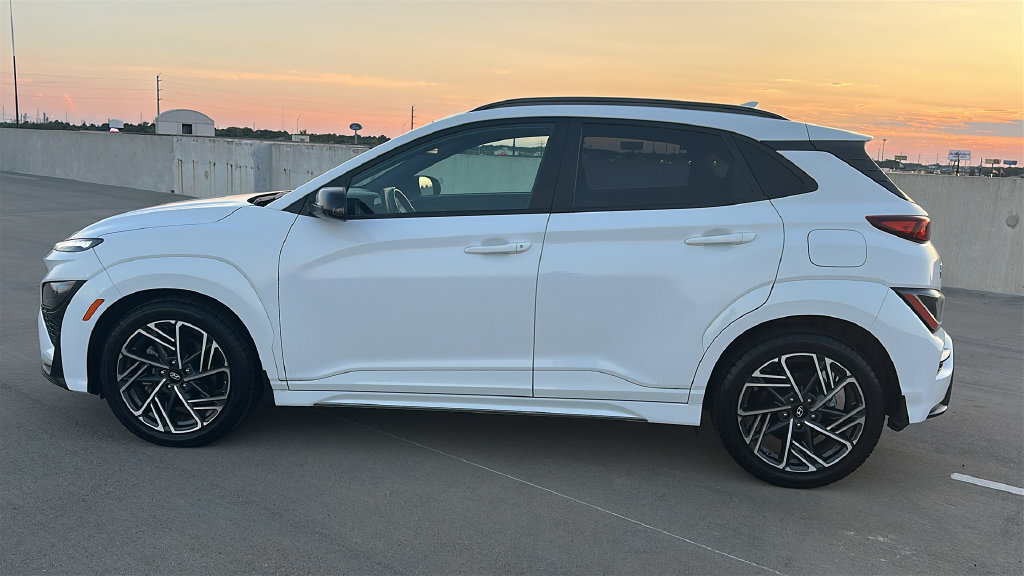 Used 2022 Hyundai Kona N Line w/ Cargo Package FWD image 10