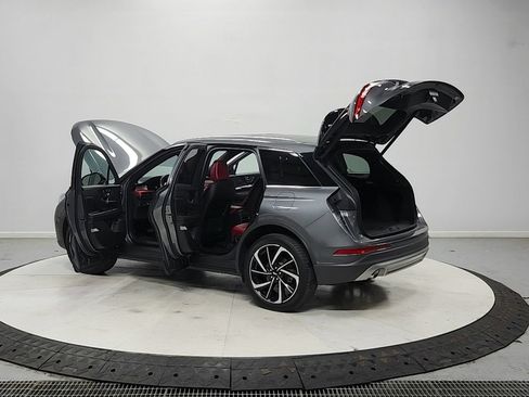 Used 2023 Lincoln Corsair Reserve w/ Equipment Group 201A FWD image 14