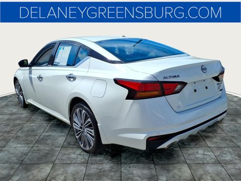 Used 2025 Nissan Altima 2.5 SL AWD/4WD image 5