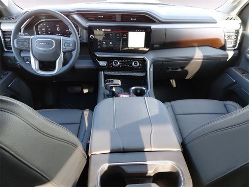 New 2026 GMC Sierra 1500 Denali w/ Denali Reserve Package image 10
