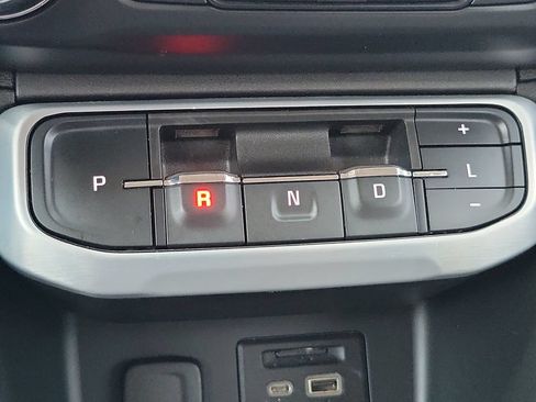 Used 2021 GMC Acadia SLT w/ Technology Package FWD image 37