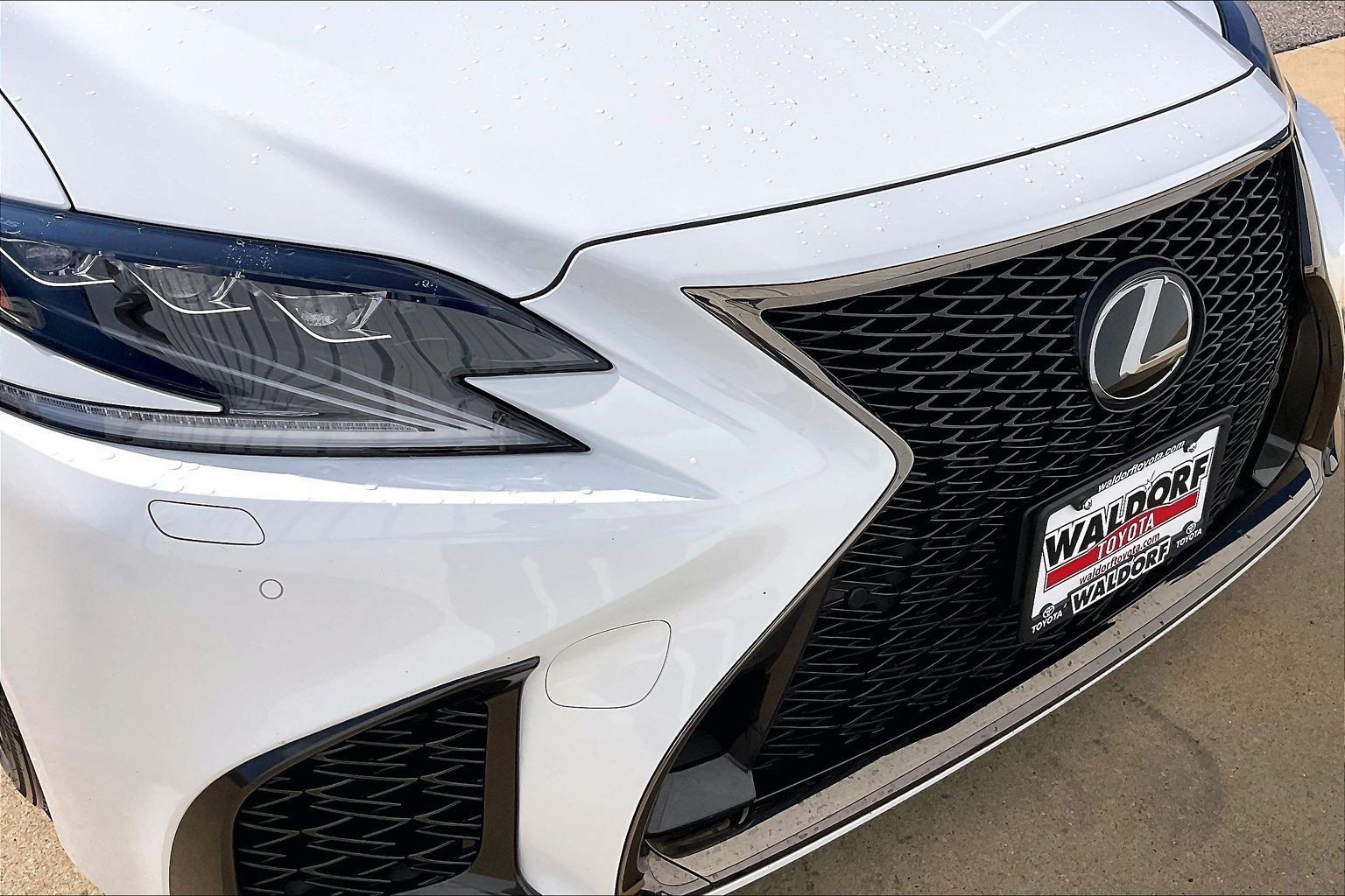 Used 2018 Lexus LS 500 F Sport w/ Accessory Package (Z1) AWD/4WD image 35