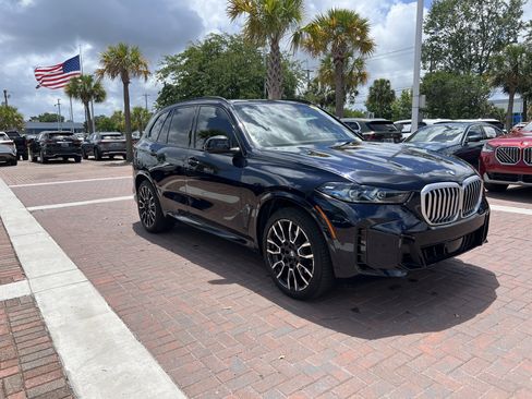Used 2024 BMW X5 sDrive40i w/ Executive Package RWD image 2