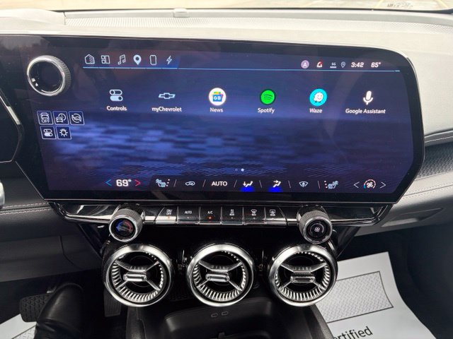 Used 2024 Chevrolet Blazer EV LT AWD/4WD image 23