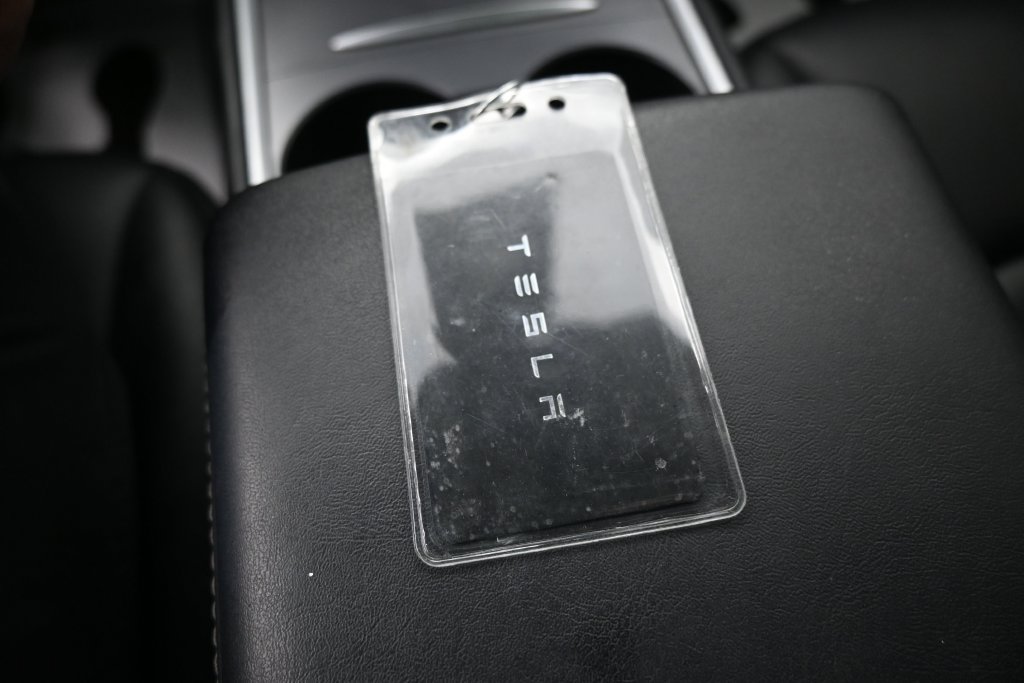 Used 2023 Tesla Model 3 Standard Range RWD image 15