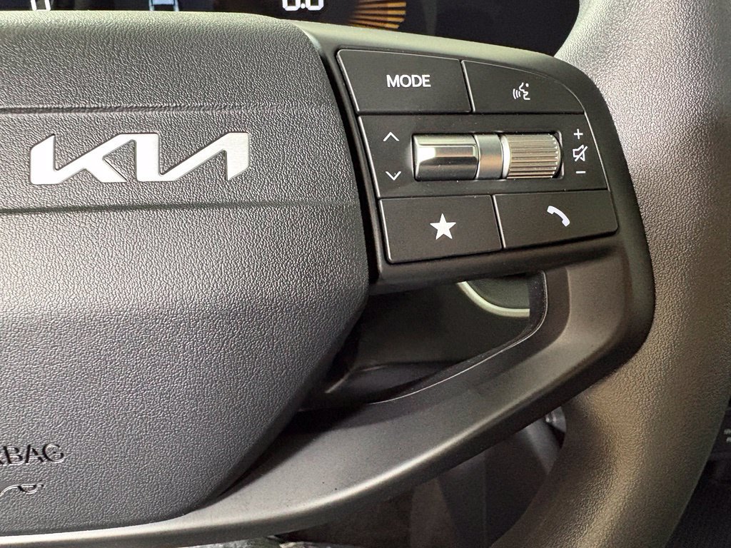 New 2026 Kia K4 FWD image 49