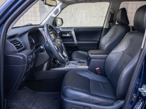 Used 2016 Toyota 4Runner Limited AWD/4WD image 14