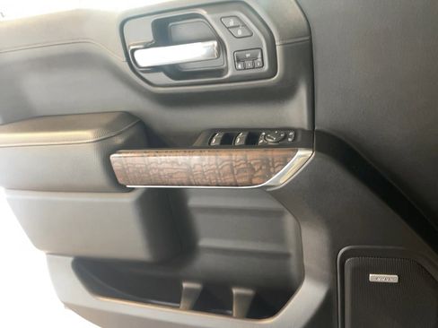 Used 2022 GMC Sierra 1500 Denali w/ Denali Reserve Package image 16