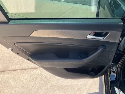 Used 2018 Hyundai Sonata Sport FWD image 18