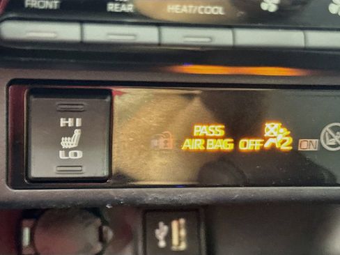 Certified 2024 Toyota RAV4 XLE w/ Convenience Package AWD/4WD image 18