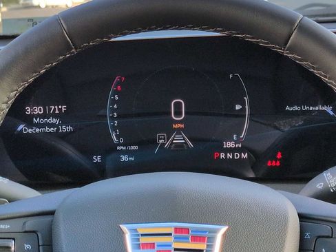 New 2025 Cadillac XT4 Premium Luxury image 17