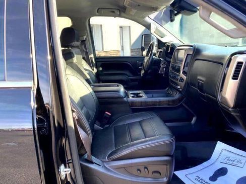 Used 2015 GMC Sierra 3500 Denali w/ Duramax Plus Package image 25