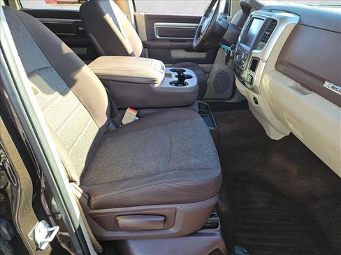 Used 2017 RAM 1500 Big Horn image 18