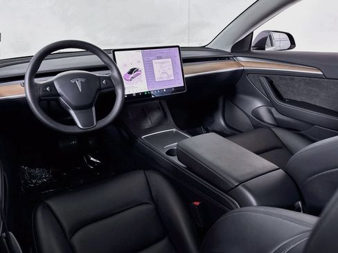 Used 2023 Tesla Model 3 Standard Range RWD image 37