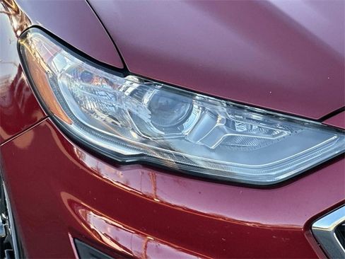 Used 2019 Ford Fusion SE w/ Equipment Group 151A image 5