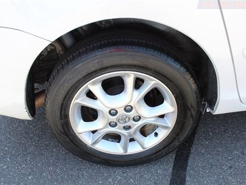 Used 2005 Toyota Sienna XLE Limited AWD/4WD image 40