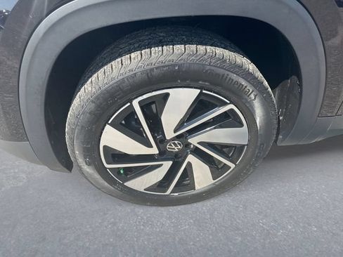 Used 2025 Volkswagen Atlas SE FWD image 10