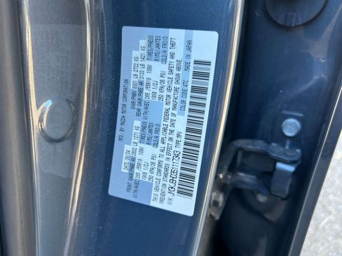 Used 2025 MAZDA CX-70 3.3 Turbo w/ Preferred Package image 33