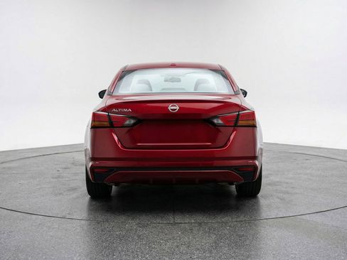 Used 2025 Nissan Altima 2.5 SV image 6