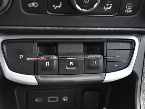 Used 2023 GMC Terrain SLE w/ Driver Convenience Package AWD/4WD image 24