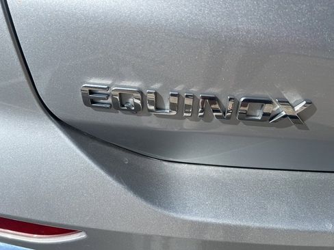 Used 2021 Chevrolet Equinox LT w/ LPO, Floor Liner Package image 4