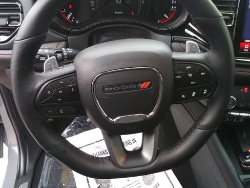 Used 2025 Dodge Durango GT image 18